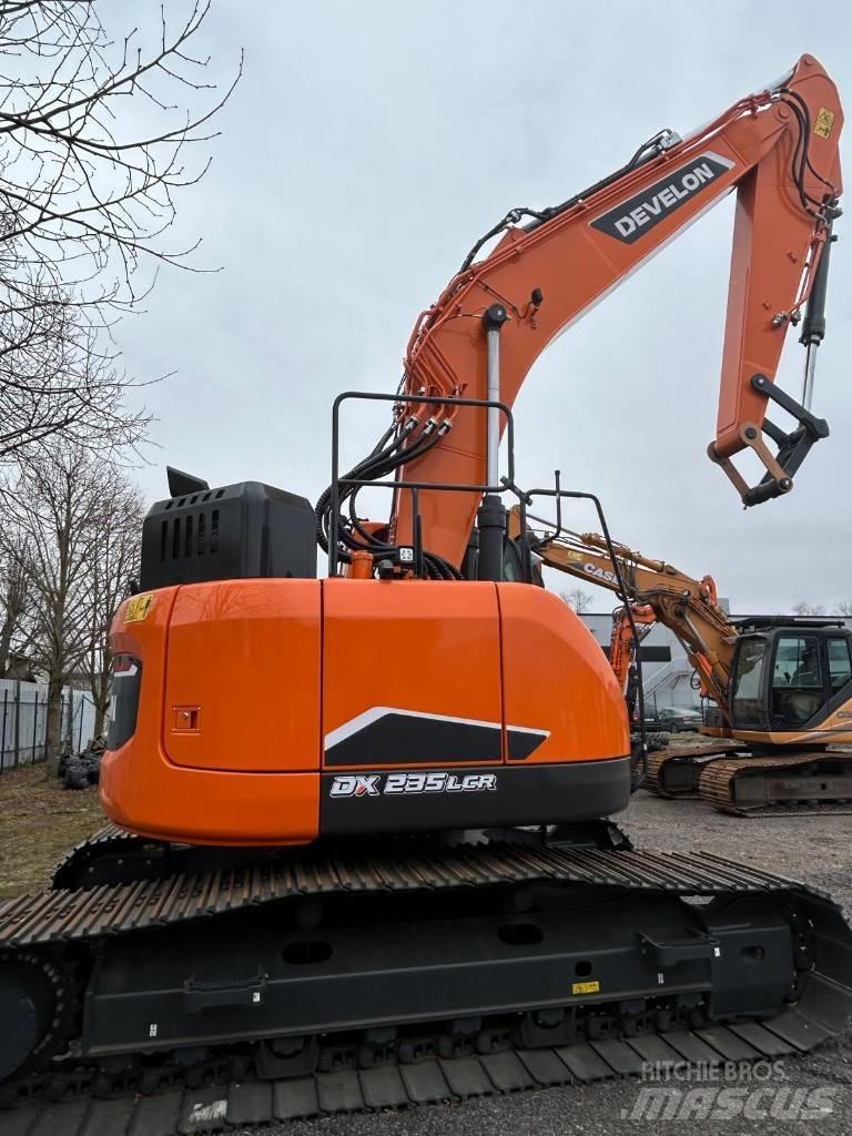 Develon DX 235 LCR-7 Гусеничные экскаваторы