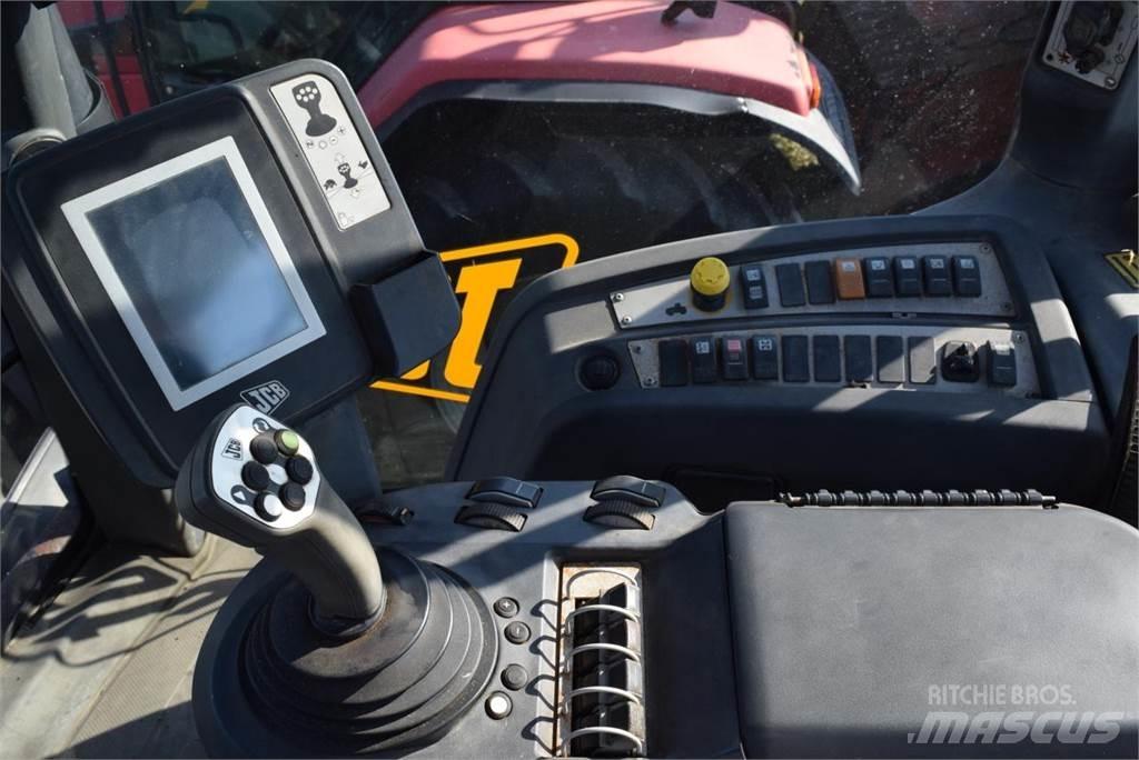 JCB Fastrac 8250 Трактора