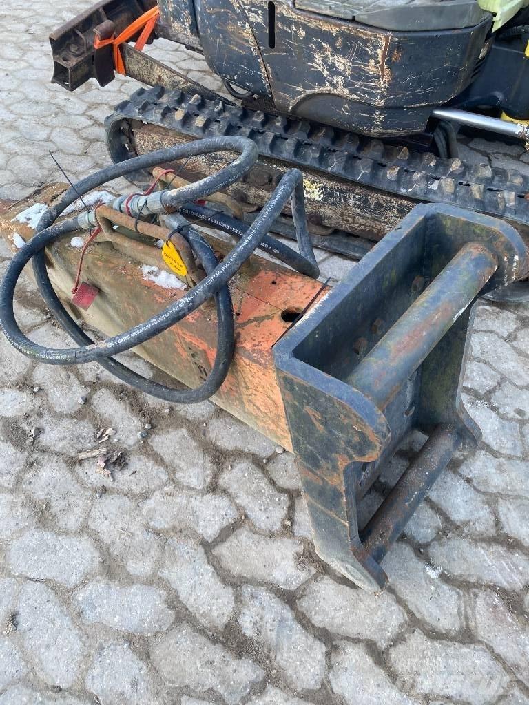 NPK E204 Гидромолоты