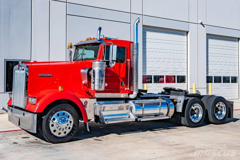 Kenworth W 900 Седельные тягачи
