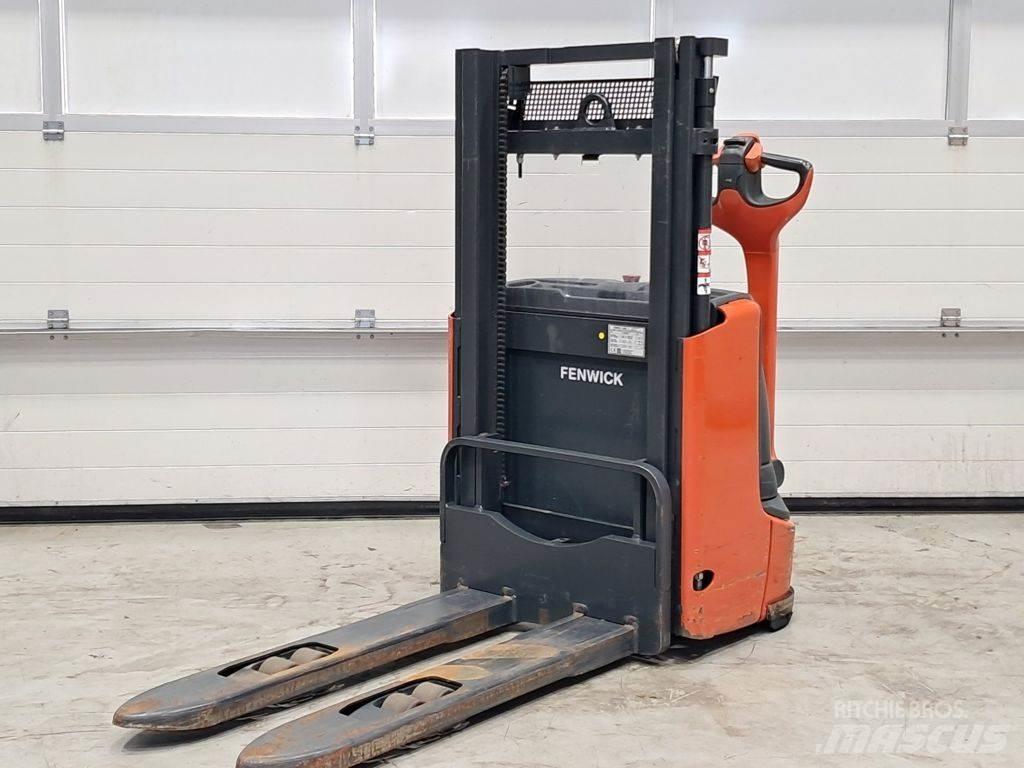 Linde L10 Ручные штабелёры с электроподъёмом