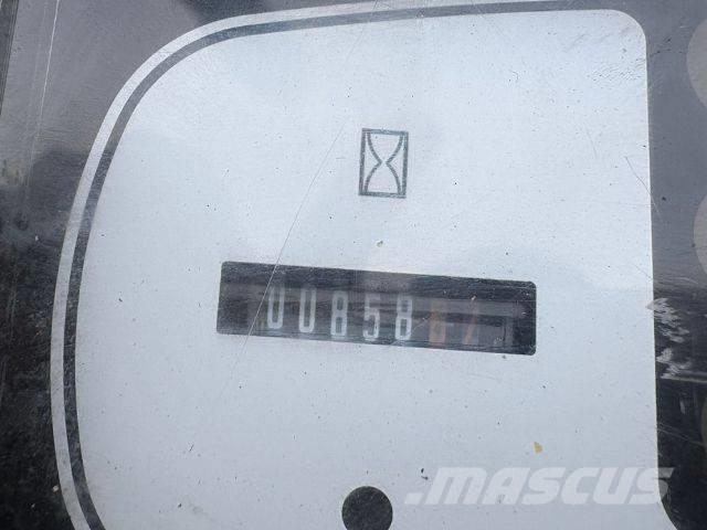 Komatsu PC 14 R-3HS Мини-экскаваторы