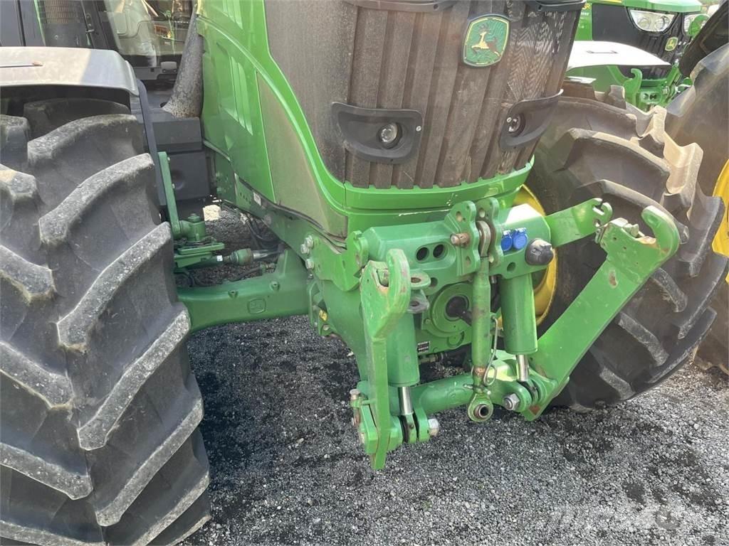 John Deere 6210R Трактора