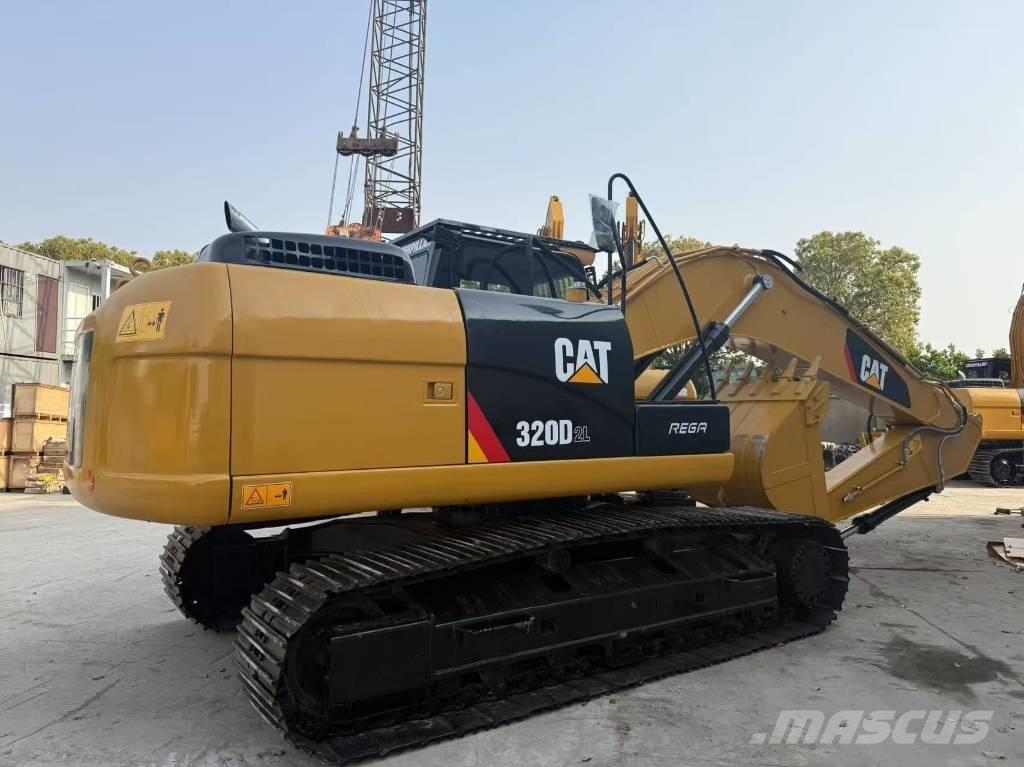 CAT 320d2 Малые экскаваторы 7т-12т