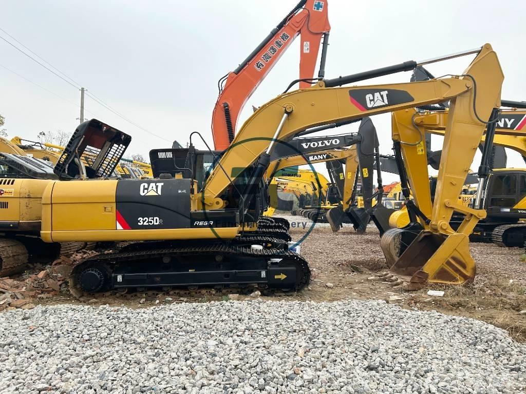CAT 325 D2 Гусеничные экскаваторы