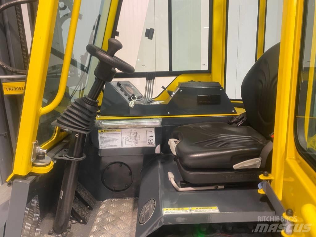 Combilift CBE2500 4-x ходовые ричтраки