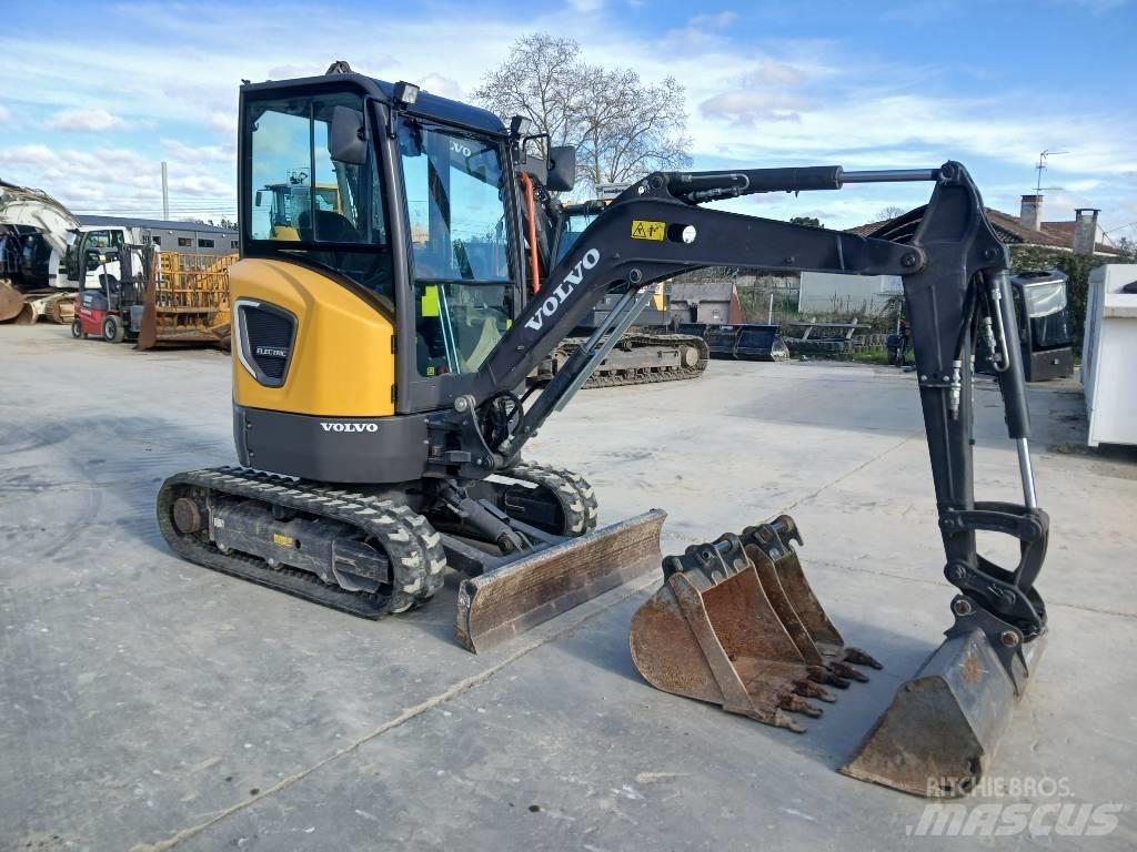 Volvo JECR25D Мини-экскаваторы