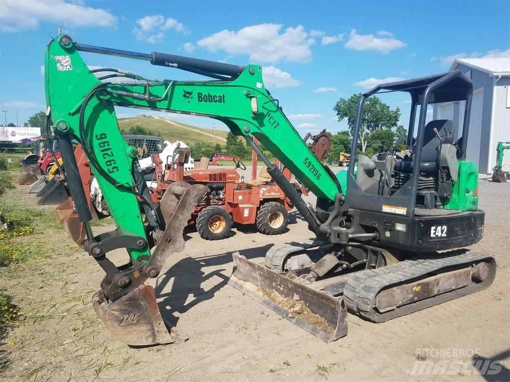 Bobcat E42 Мини-экскаваторы