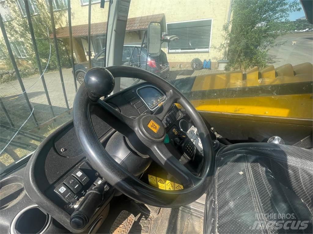 JCB 531-70 Сельскохозяйственные телескопические погрузчики
