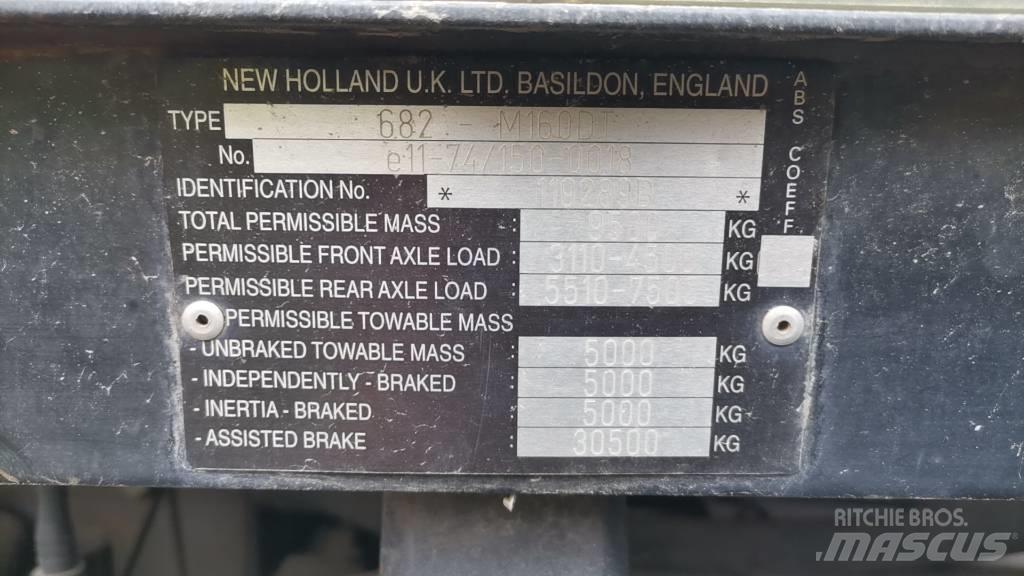 New Holland M160 Трактора
