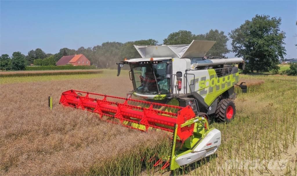 CLAAS Trion 730 TT Зерноуборочные комбайны