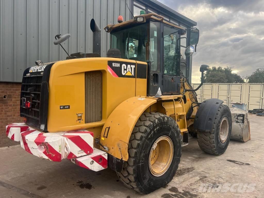 CAT 930 H Фронтальные погрузчики