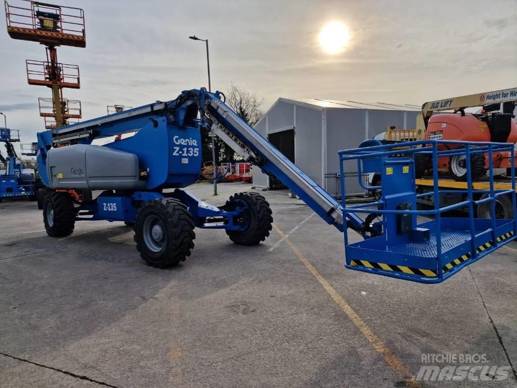 Genie Z 135/70 Коленчатые подъемники