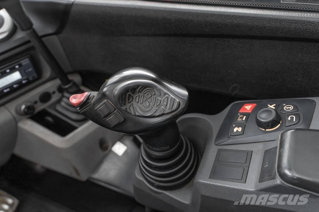 Manitou MLT 630 Телескопические погрузчики