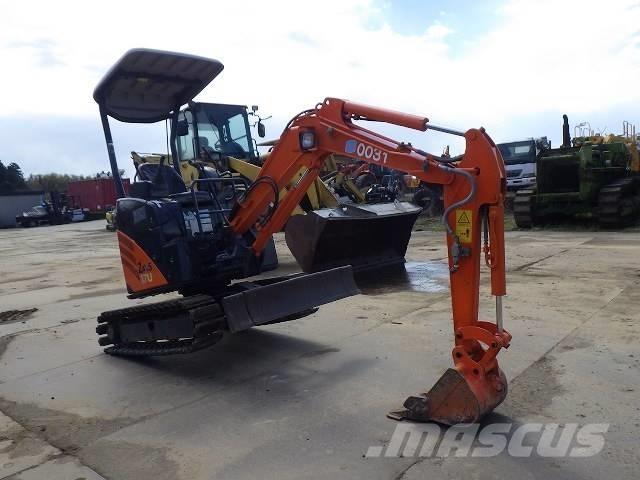 Hitachi ZX 17 U-2 Мини-экскаваторы