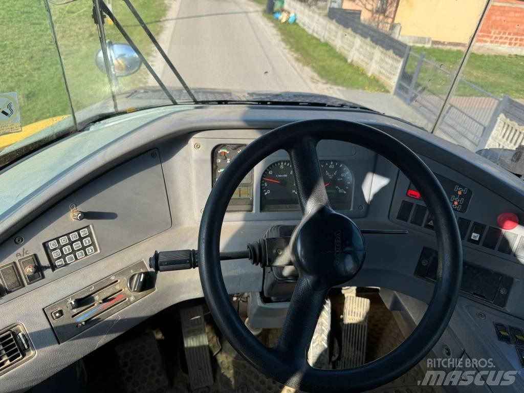 Volvo A 30 D Шарнирно-сочленённые самосвалы