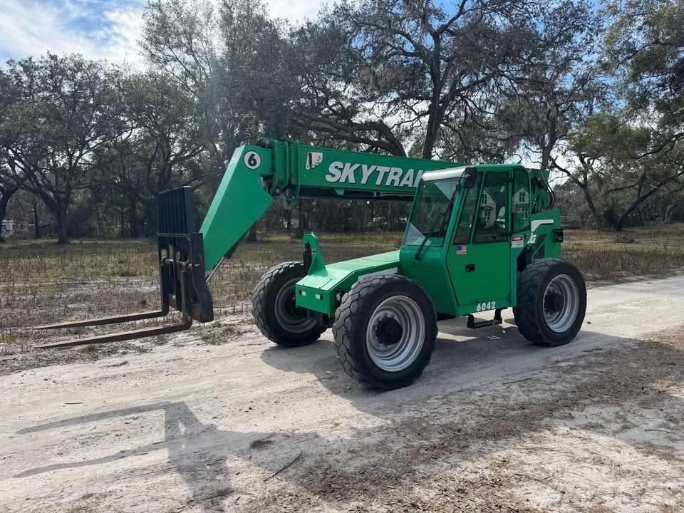 JLG 6042 Телескопические погрузчики