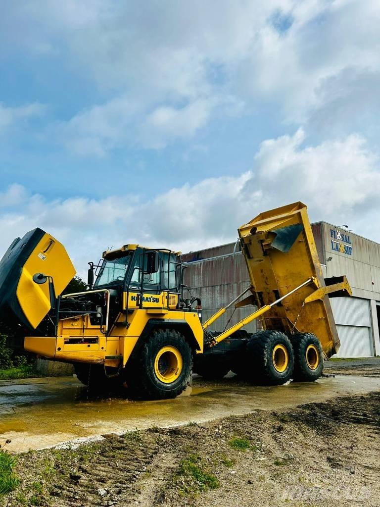 Komatsu HM 300-3 Шарнирно-сочленённые самосвалы