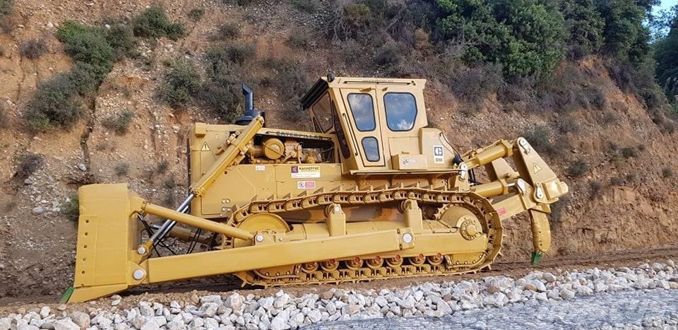 CAT D9G Гусеничные бульдозеры