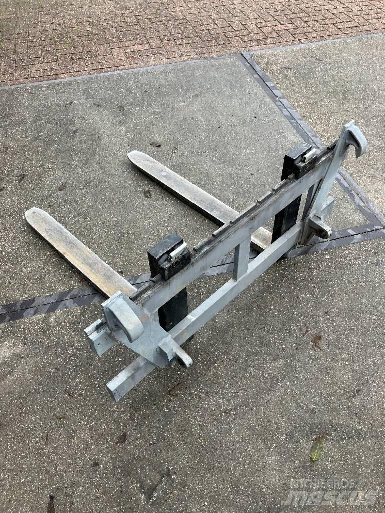 Hemach Palletvorken Навесные фронтальные погрузчики