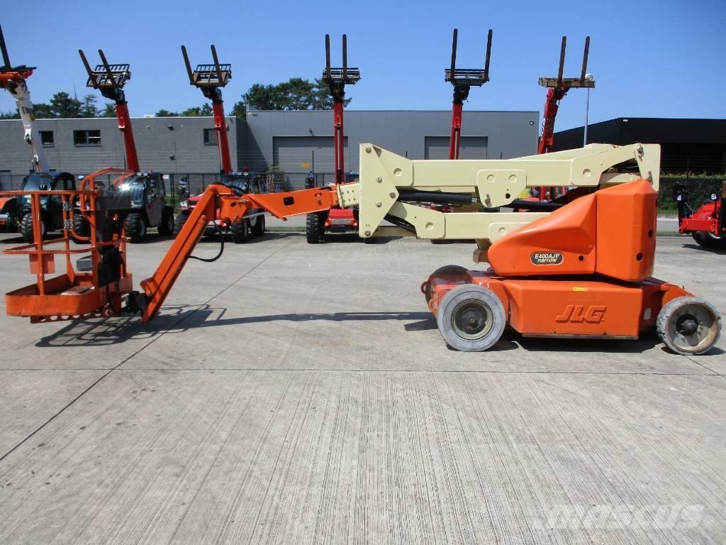 JLG E400 AJPN (146) Компактные самоходные стреловые подъемники