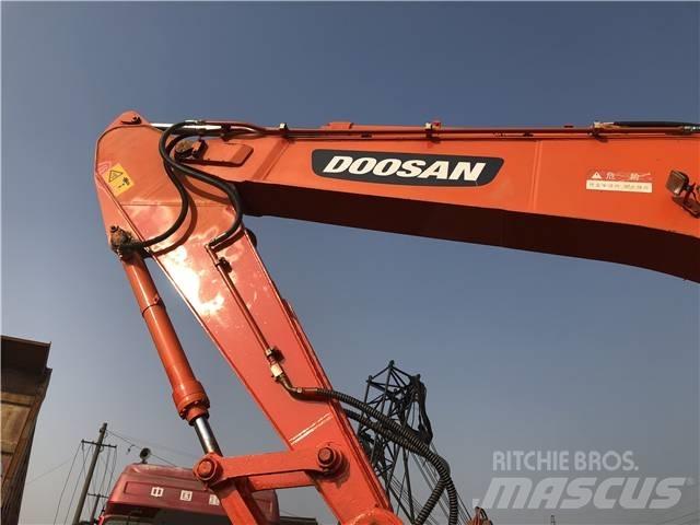 Doosan DH 220 LC-7 Гусеничные экскаваторы