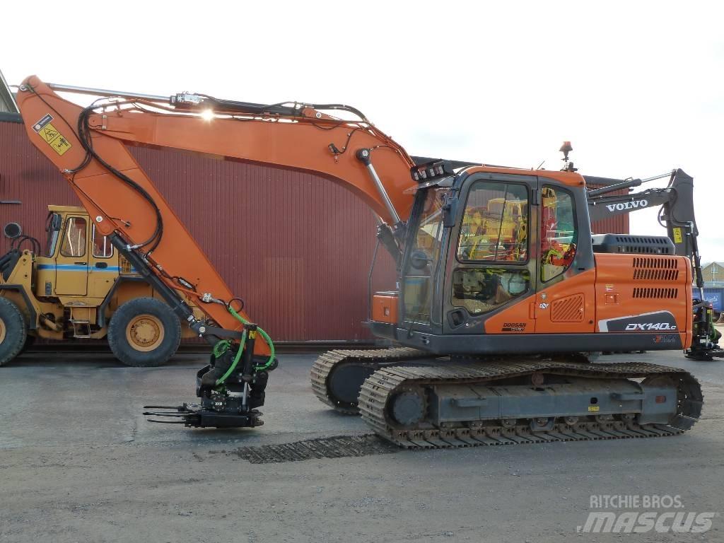 Doosan DX140LC-5 Гусеничные экскаваторы
