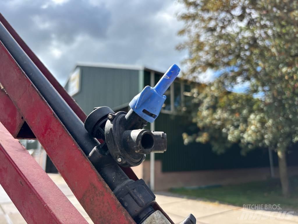 Hardi NK 400 Навесные опрыскиватели
