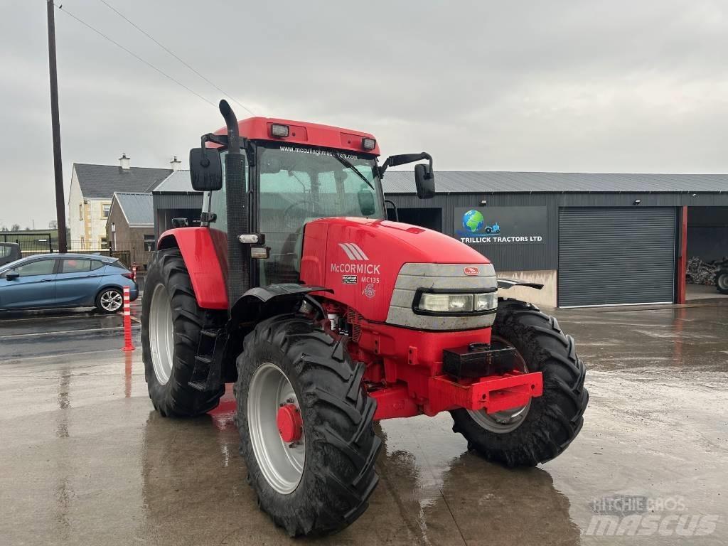 McCormick MC 135 Трактора