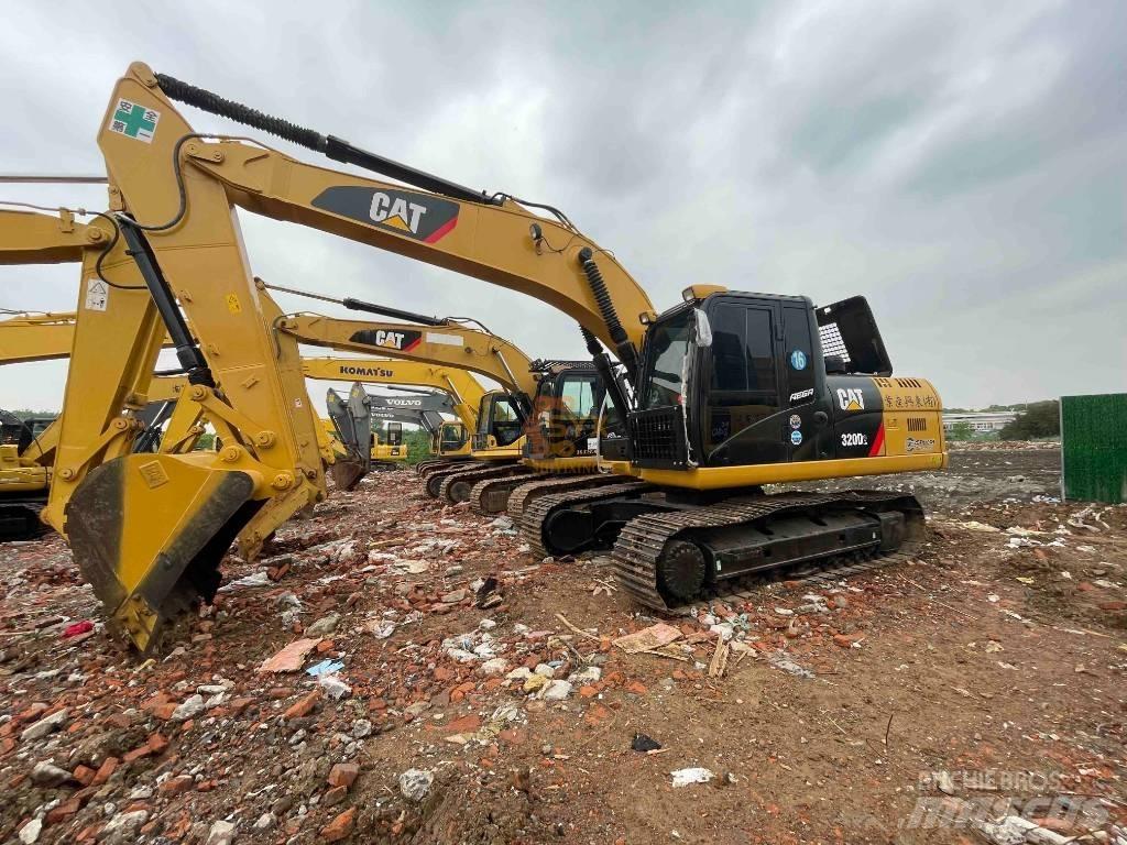 CAT 320 DL Гусеничные экскаваторы