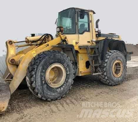 Komatsu WA 380-3 Фронтальные погрузчики