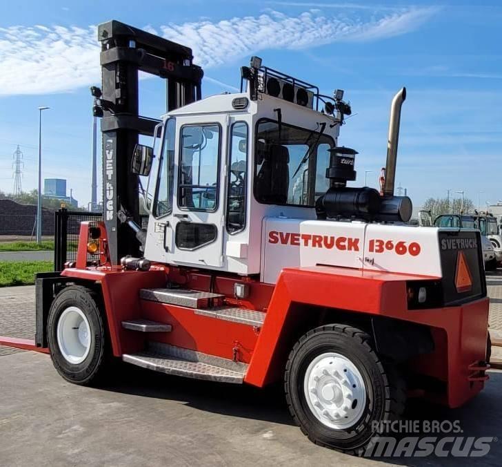 Svetruck 13,6 60-32 Дизельные погрузчики