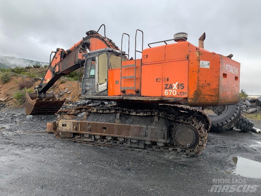 Hitachi 670 LCH-3 Гусеничные экскаваторы