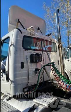 Freightliner M2 Седельные тягачи