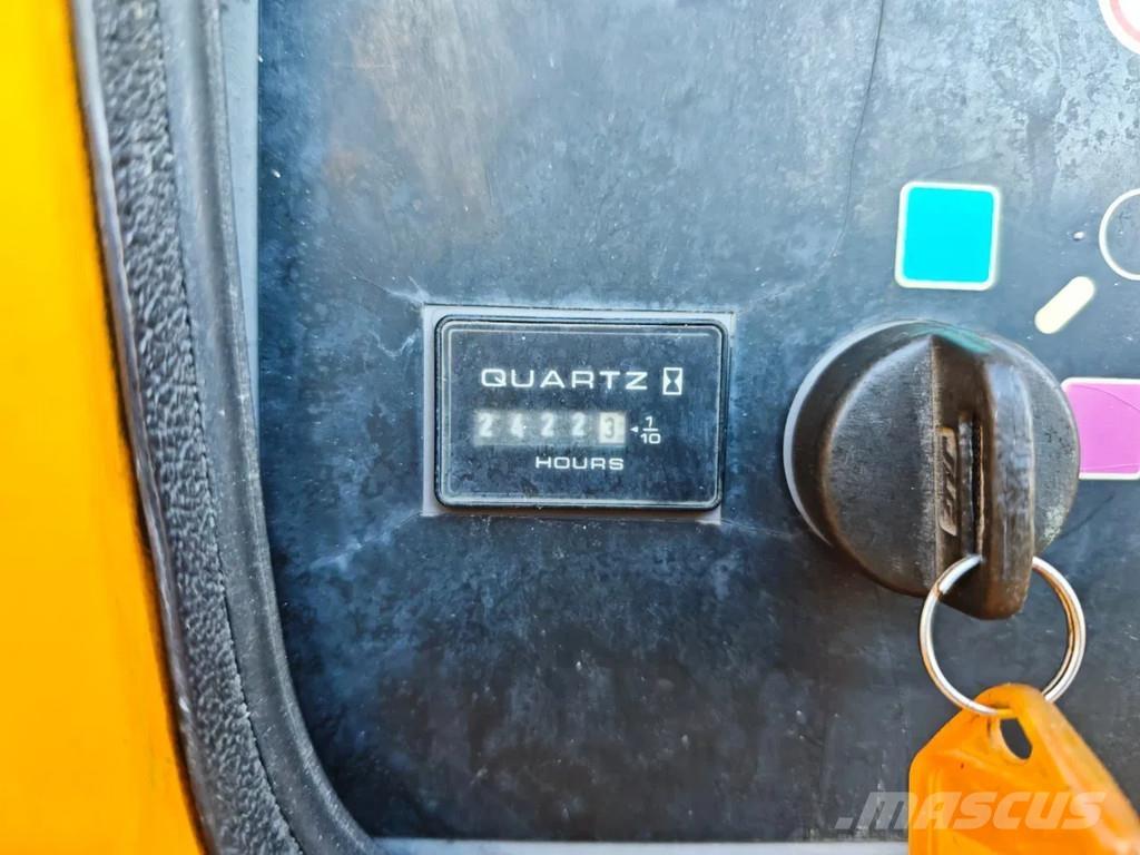 JLG 660 SJ Телескопические подъемники