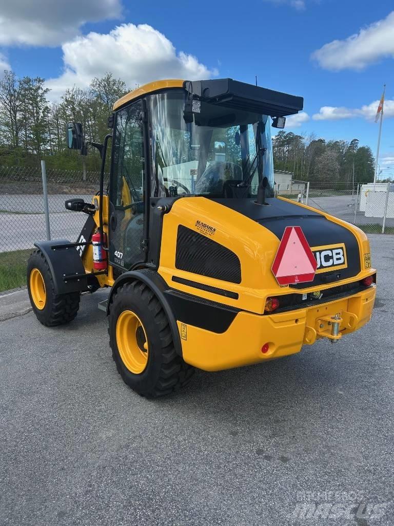 JCB 407 Фронтальные погрузчики