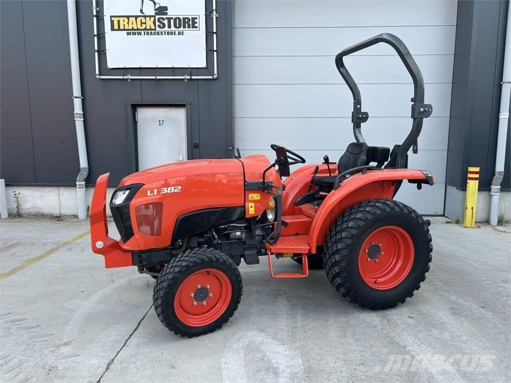 Kubota L1-382 (5278) Коммунальные тракторы