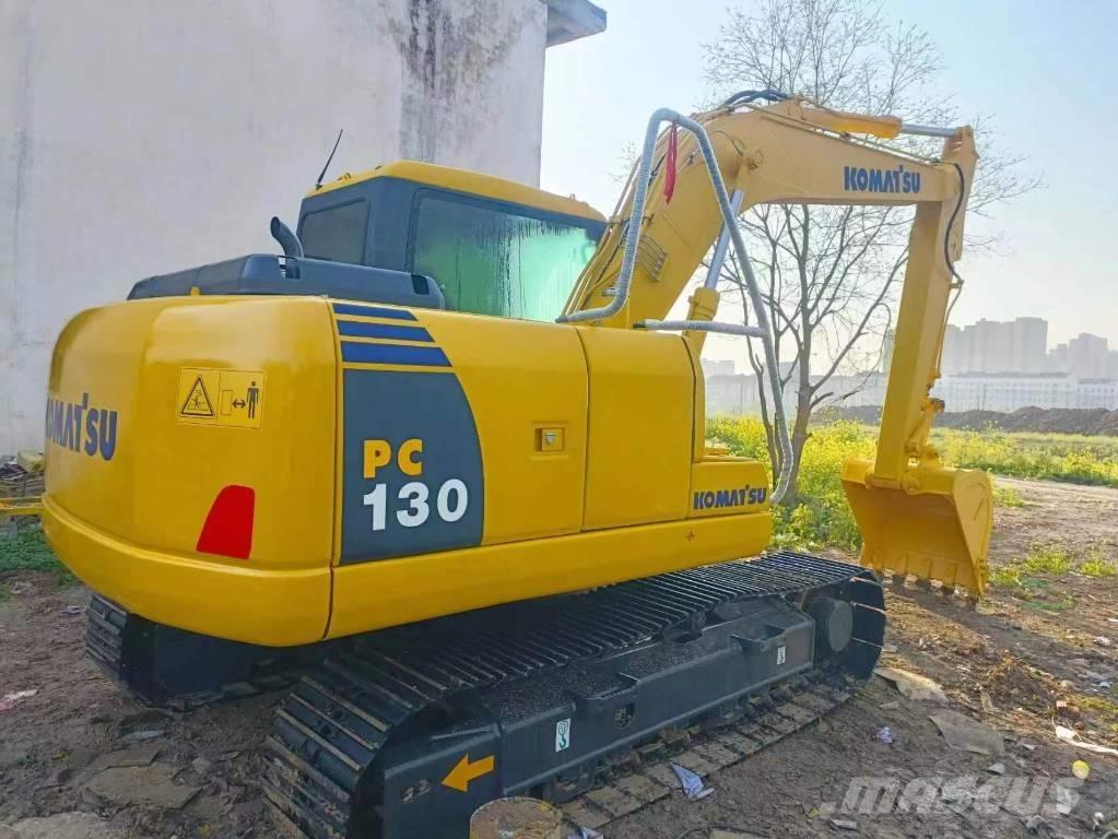 Komatsu PC 130-7 Гусеничные экскаваторы