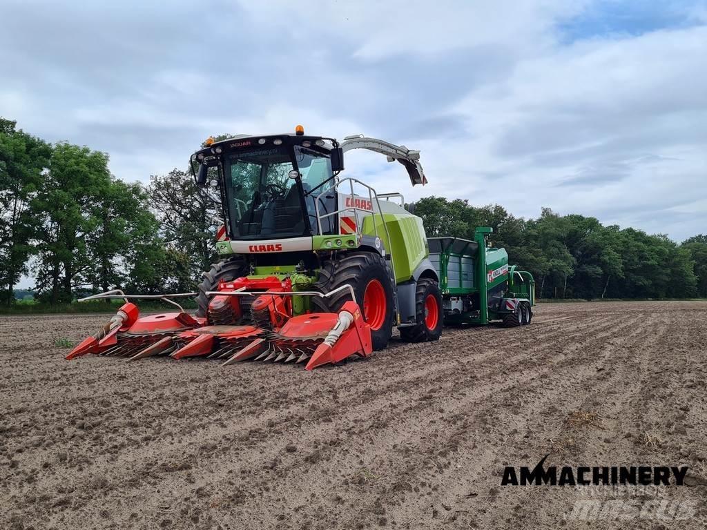 CLAAS Jaguar 940 Самоходные кормоуборочные комбайны
