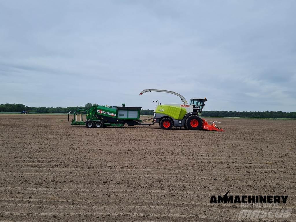 CLAAS Jaguar 940 Самоходные кормоуборочные комбайны
