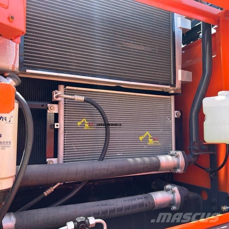 Doosan DX225-9C Гусеничные экскаваторы