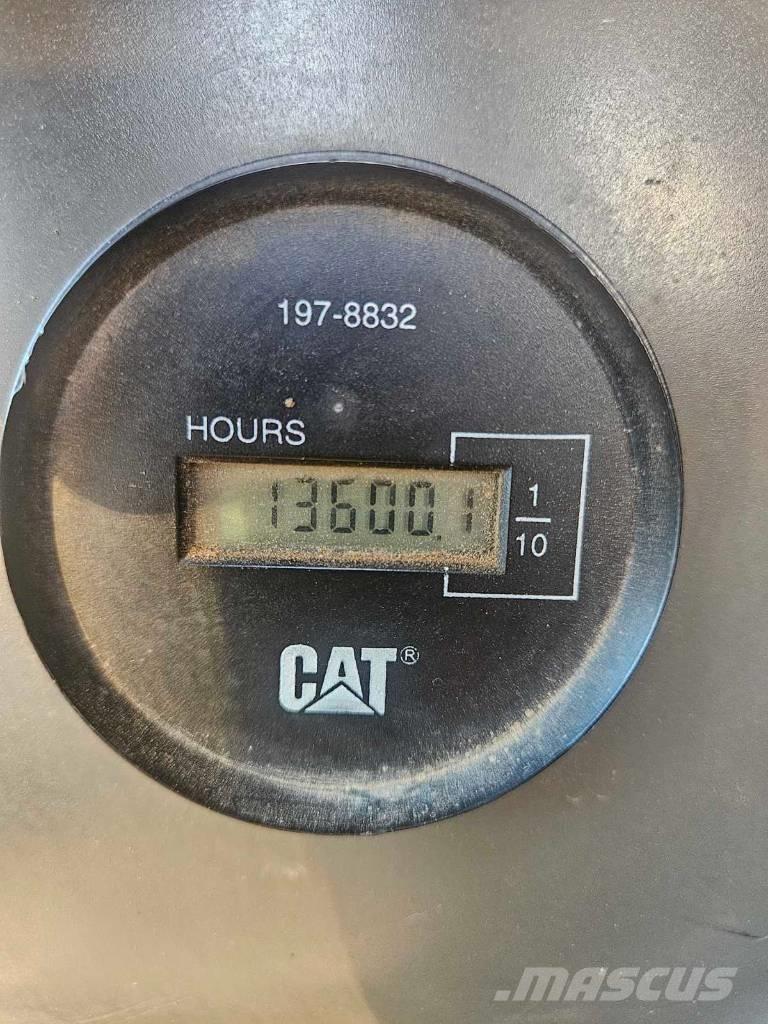 CAT M 316 D Колёсные экскаваторы