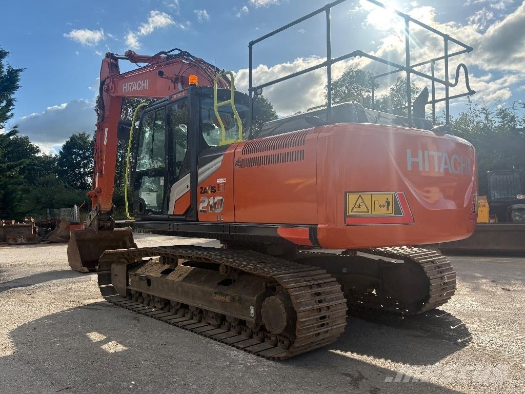 Hitachi ZX 210 LC-7 Гусеничные экскаваторы