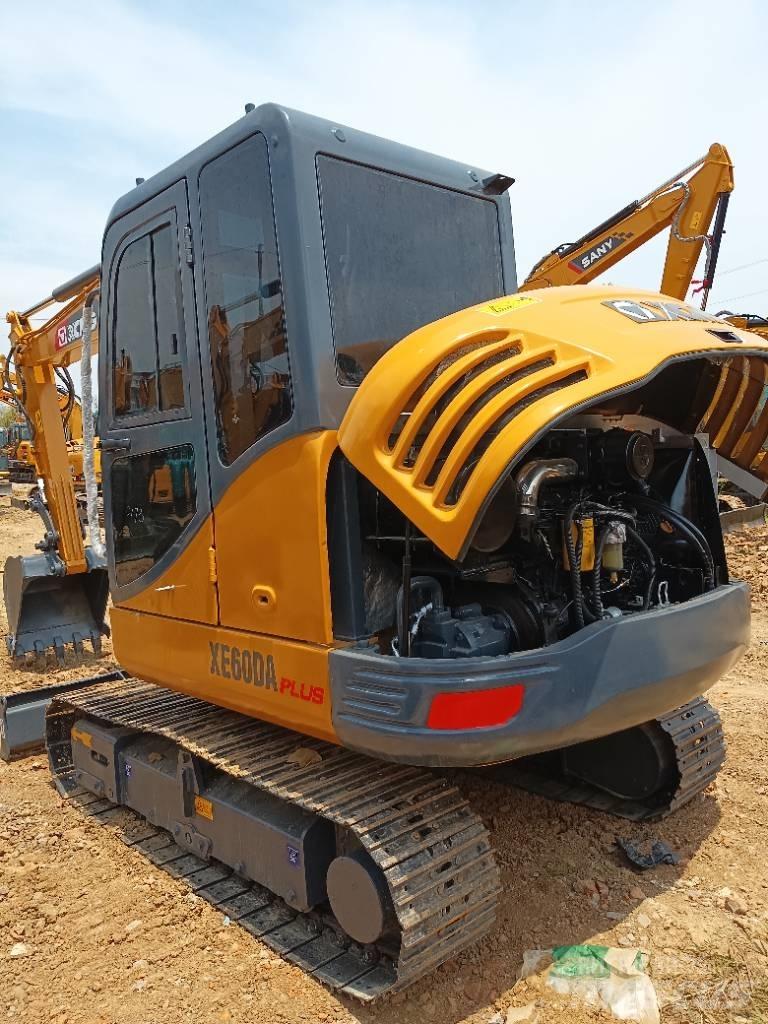 XCMG XWE60D Мини-экскаваторы