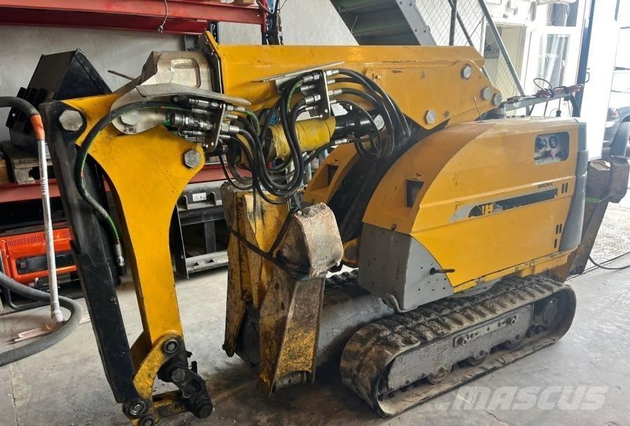 Brokk 180 Экскаваторы для разрушения