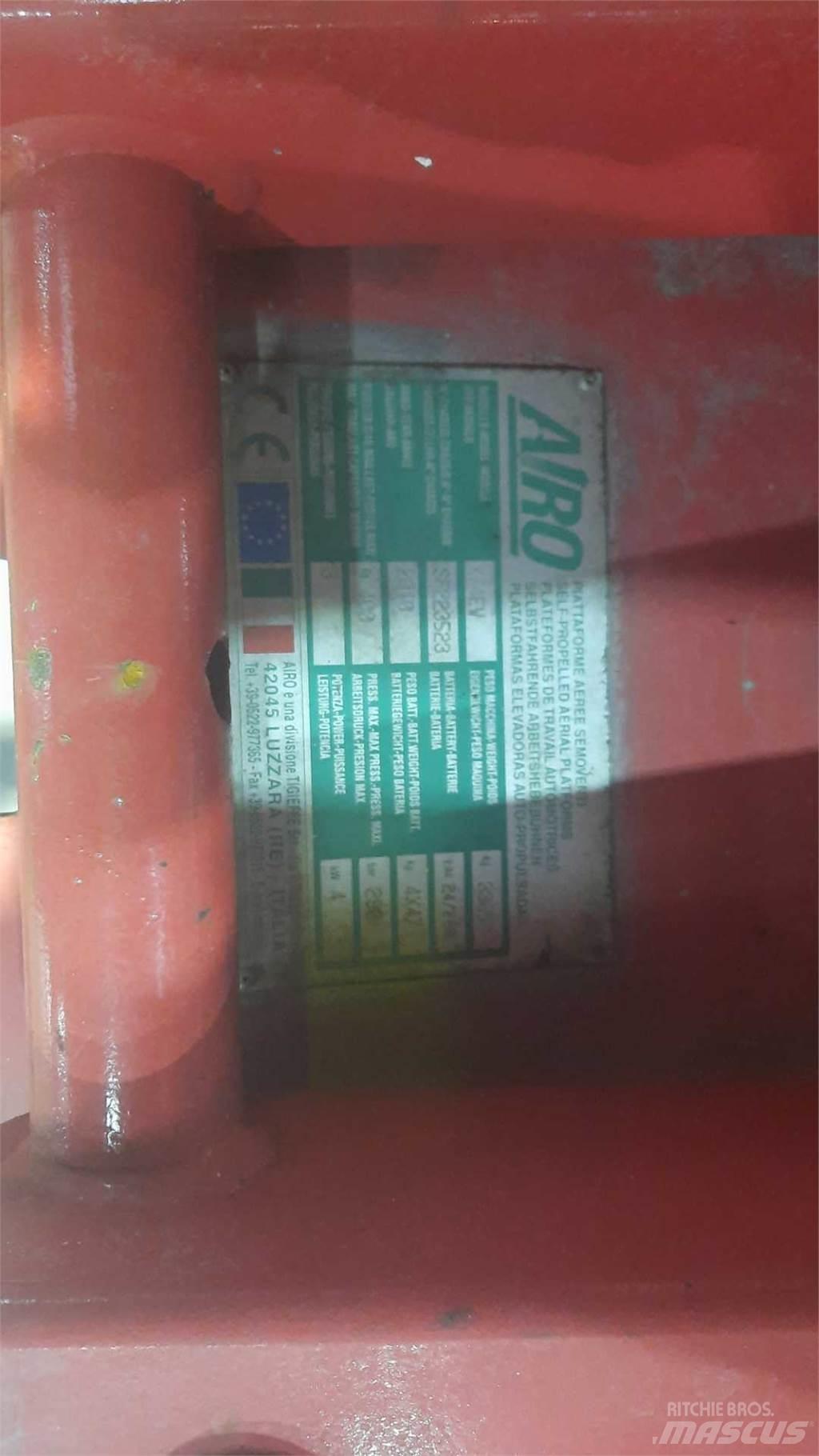 Airo X14EW Ножничные подъемники
