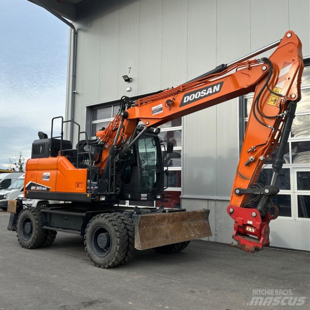 Develon DX165WR-7 Колёсные экскаваторы