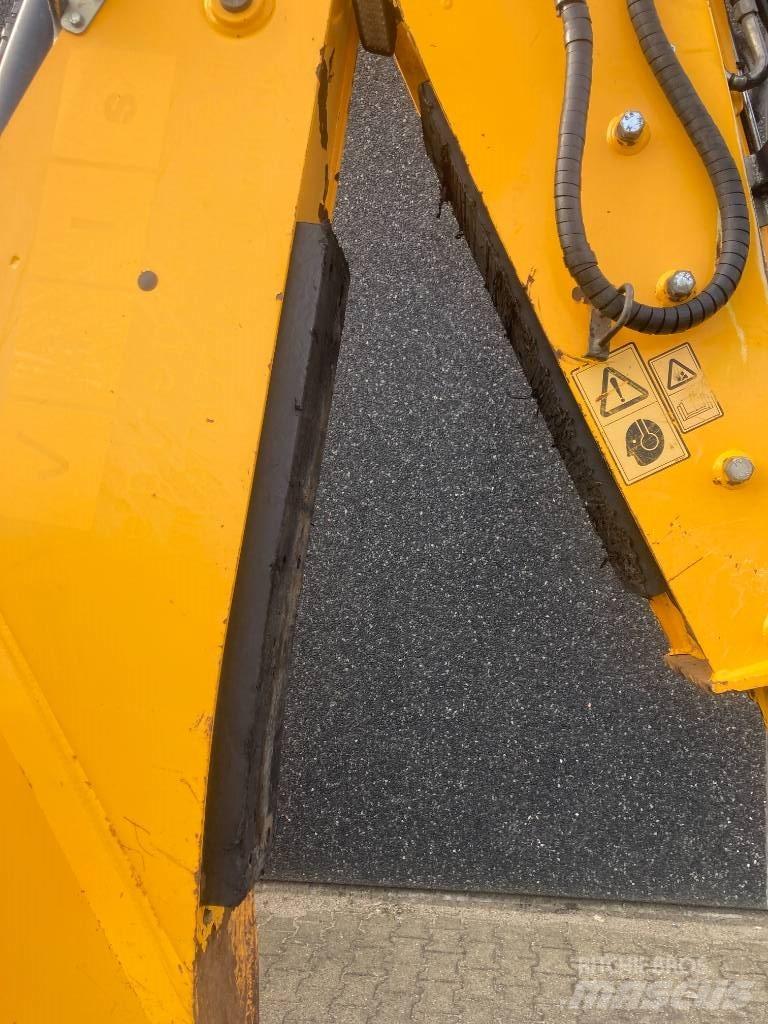 JCB 4 CX Экскаваторы-погрузчики