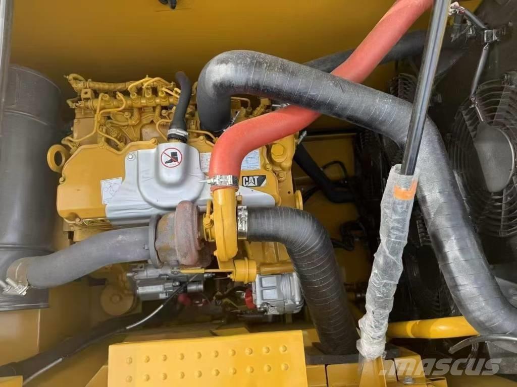 CAT 320GC Гусеничные экскаваторы