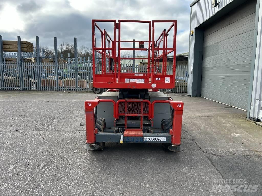 SkyJack SJ 6832 Ножничные подъемники